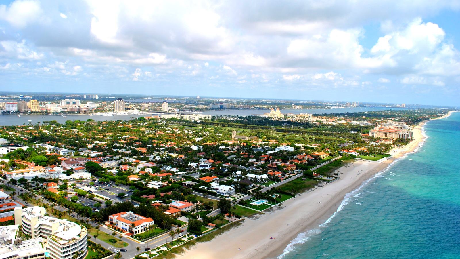 Aerial view of Palm Beach estates along the Atlantic coast